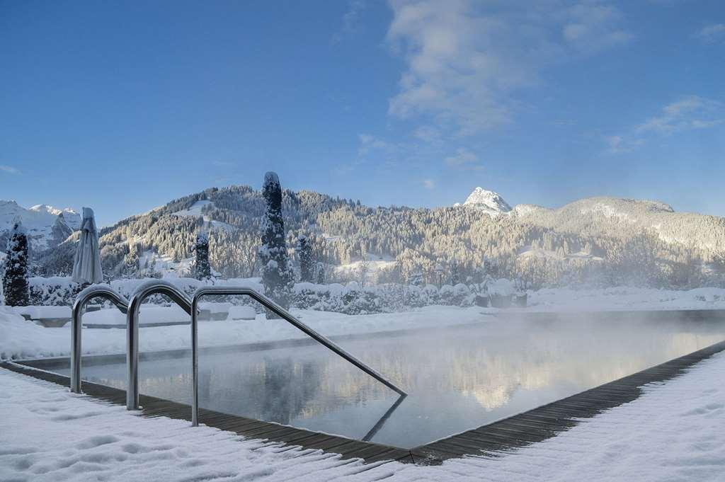 Отель The Alpina Гштад Экстерьер фото